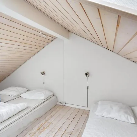 Appartement Elara - 200m From The Sea By Interhome Lakolk